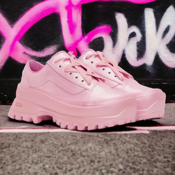 VANS x Collina Strada Womens Old Skool Pink Platform Vibram DX Sneakers Size 10 - Picture 1 of 11